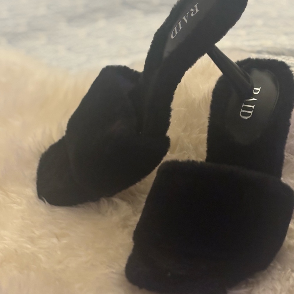 Elegant Black Furry Mules by RAID